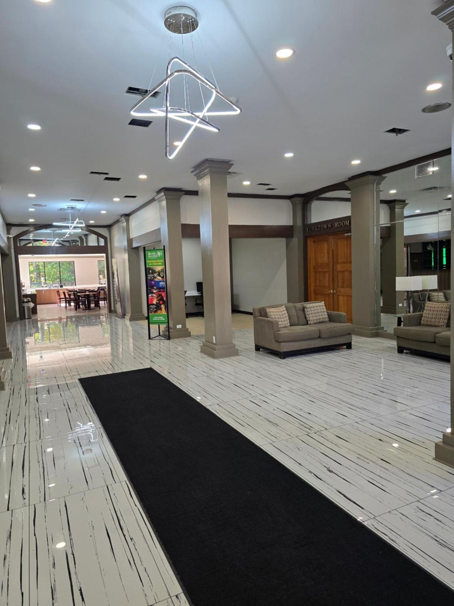 威廉斯堡布希花园区温德姆酒店&度假村 外观 照片