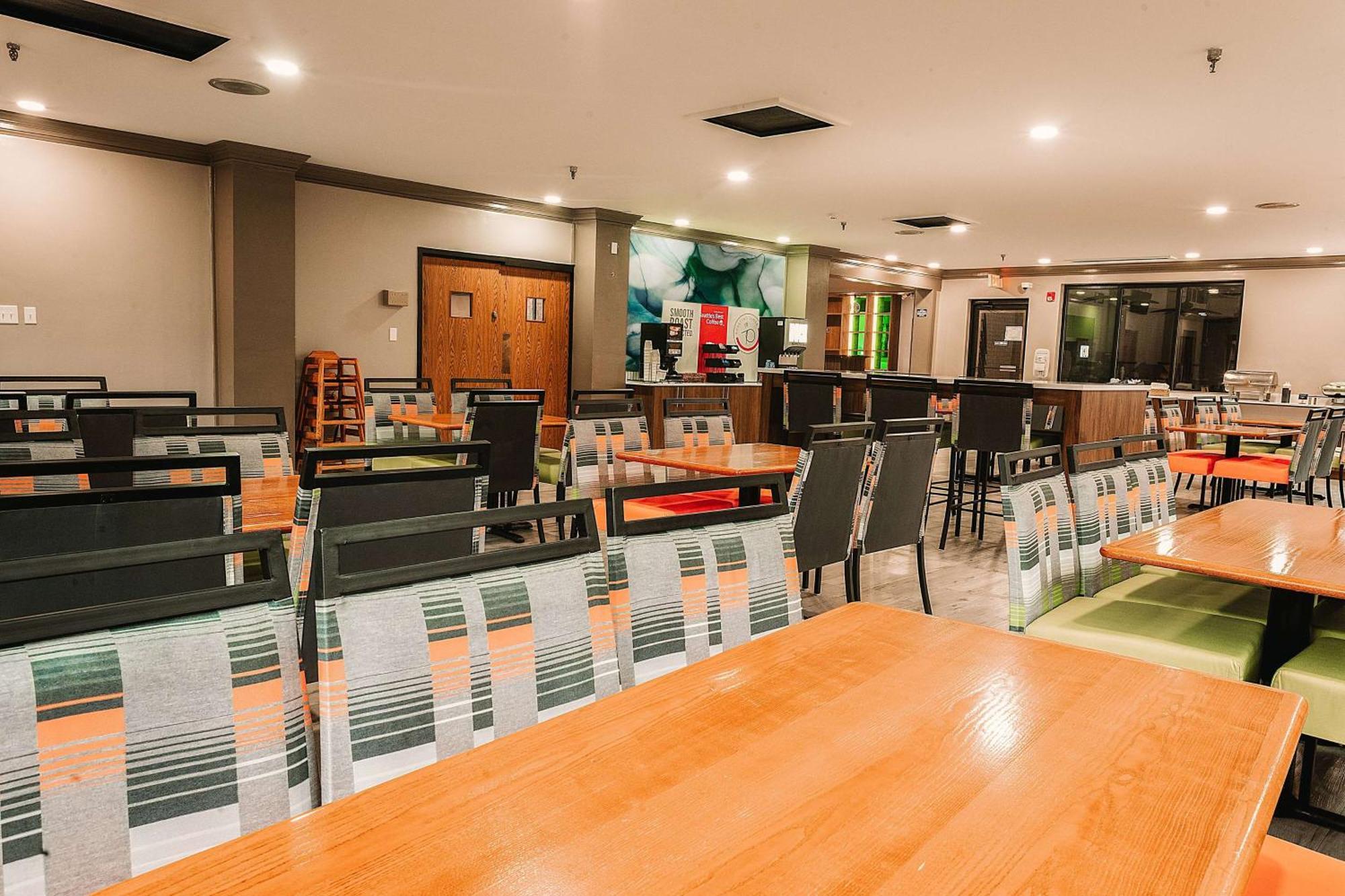 威廉斯堡布希花园区温德姆酒店&度假村 外观 照片